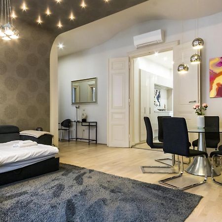 Andrassy Str. Luxury Apartment Будапеща Екстериор снимка