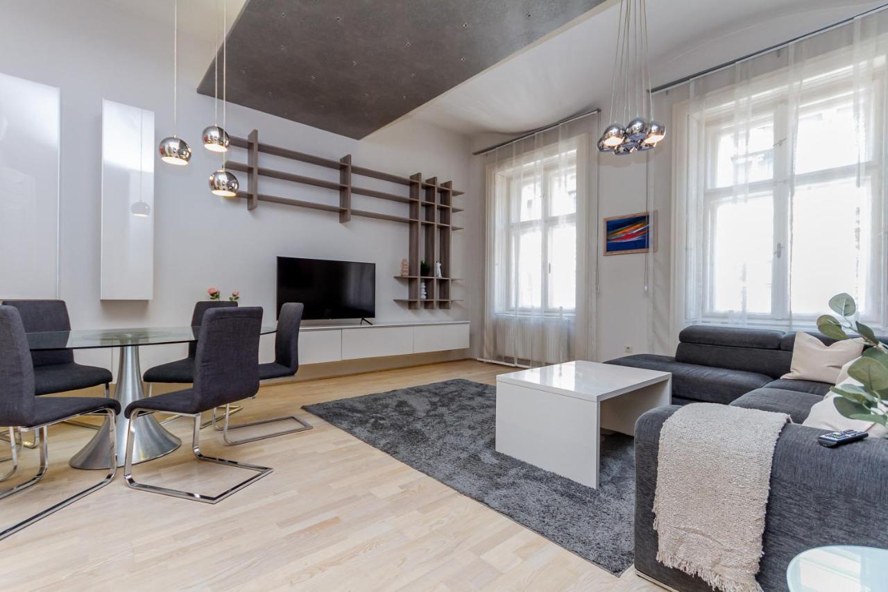 Andrassy Str. Luxury Apartment Будапеща Екстериор снимка