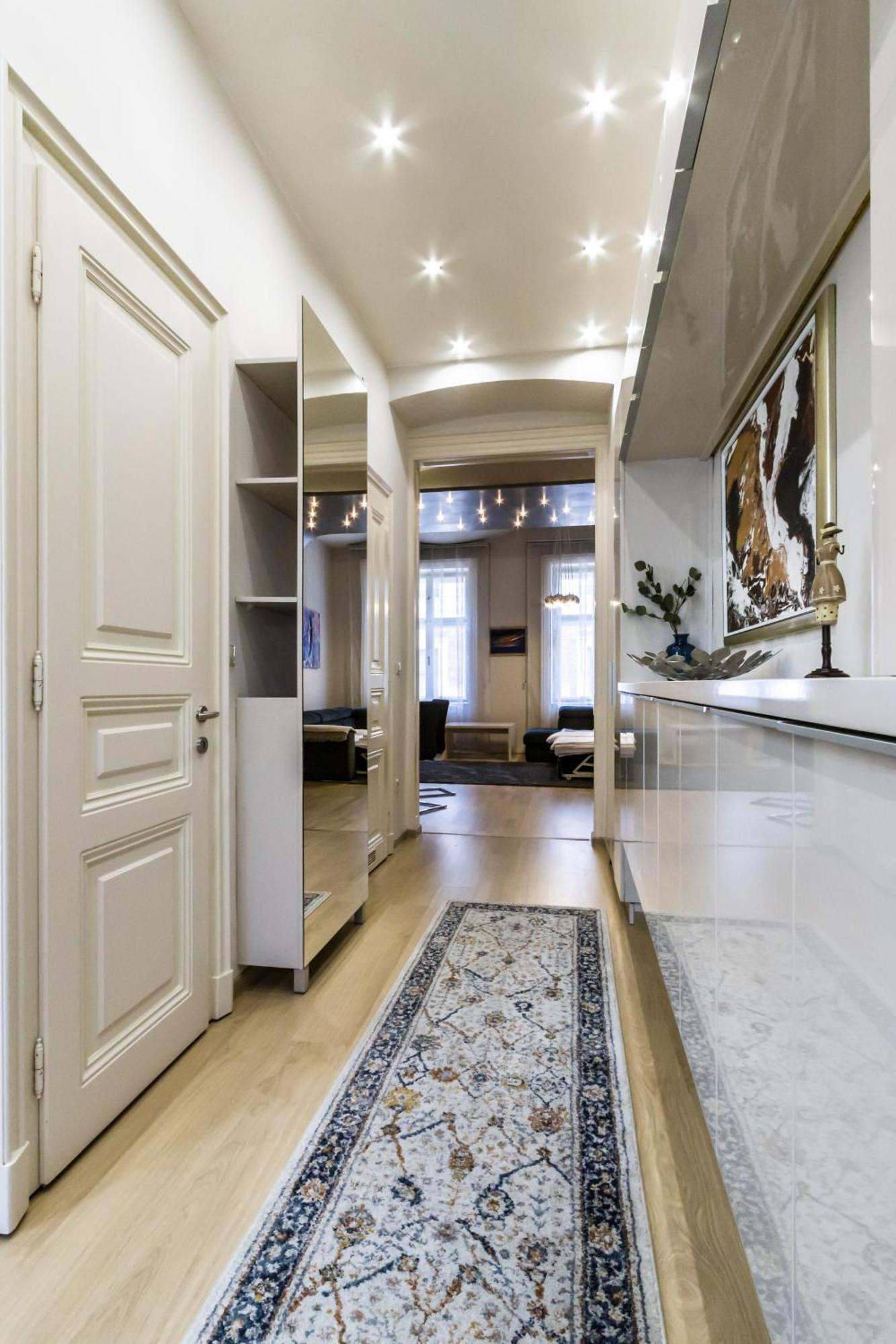 Andrassy Str. Luxury Apartment Будапеща Екстериор снимка